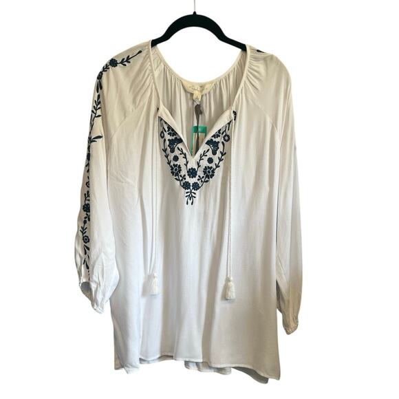 Magnolia Grace Stitchfix Bianca Embroidered Peasant Top NWT - Picture 1 of 10